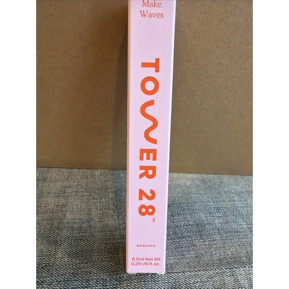 Tower 28 Make Waves Mascara Jet Black 8.5 mL / 0.29 fl oz Curl, Lift & Define